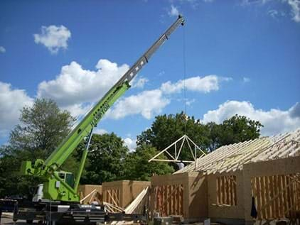 Heavy Equipment - Hampton Cranes in Bettendorf, IA